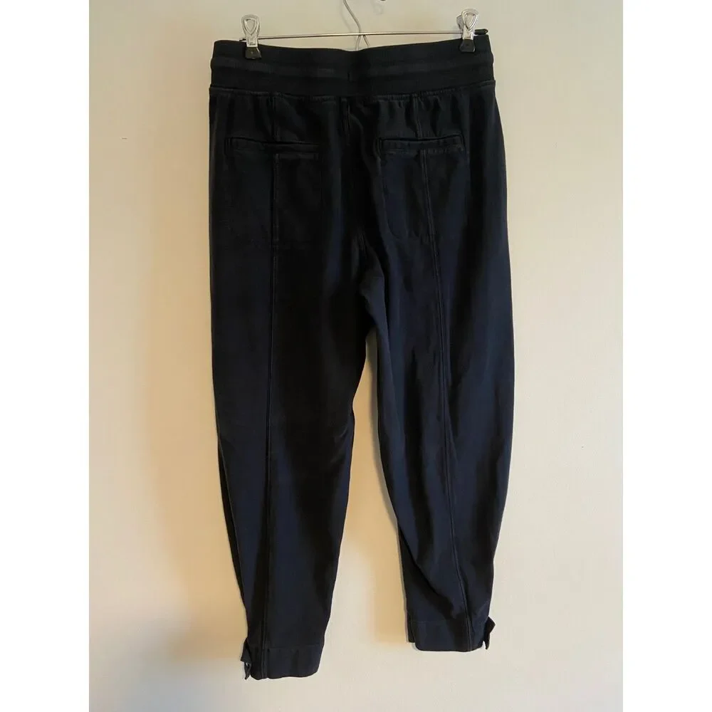 ATHLETA Farallon Weekender Pant Size SMALL Black Adjustable Cuff